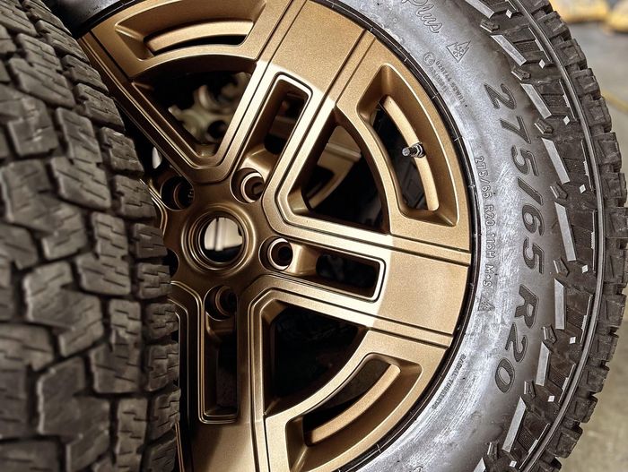 Rims powder coating by Pasadena Powder Coating